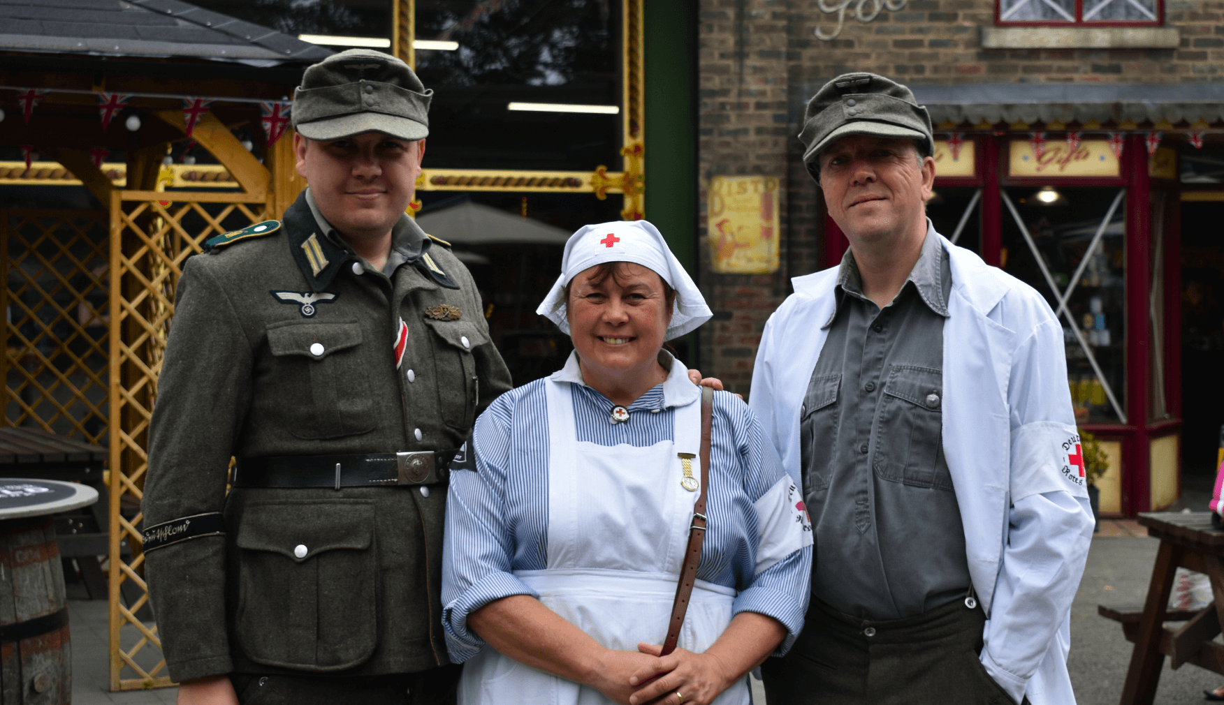 Guests dressing up for 1940s weekend