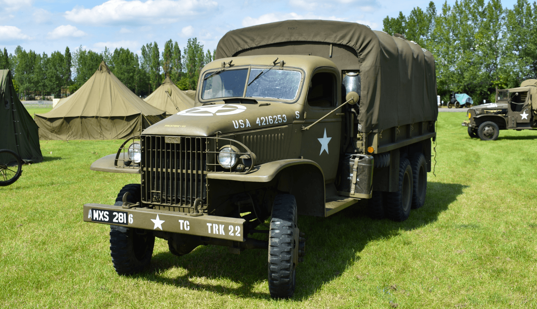 Rails to Victory Vehicle Displays
